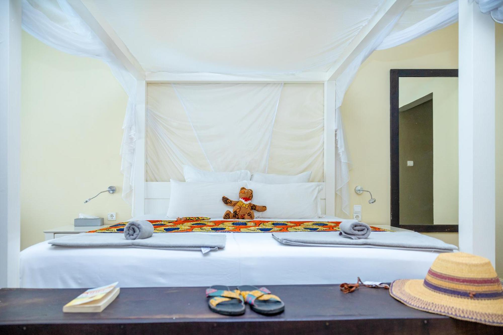 Standard Room with Garden View